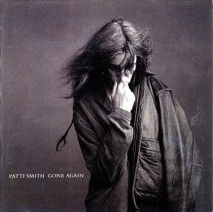 paroles Patti Smith Beneath The Southern Cross