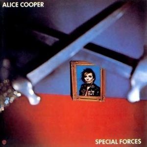 paroles Alice Cooper Prettiest Cop On The Block