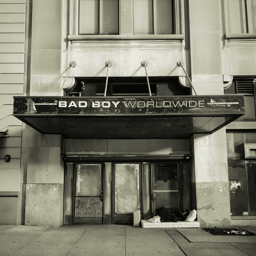 paroles North West LONELY ROADS